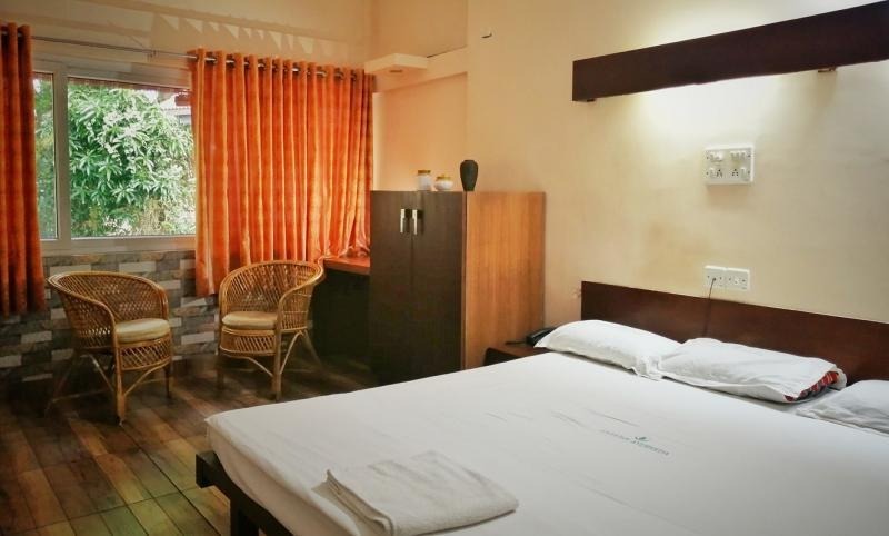 Sarathy Ayurvedic Hospital