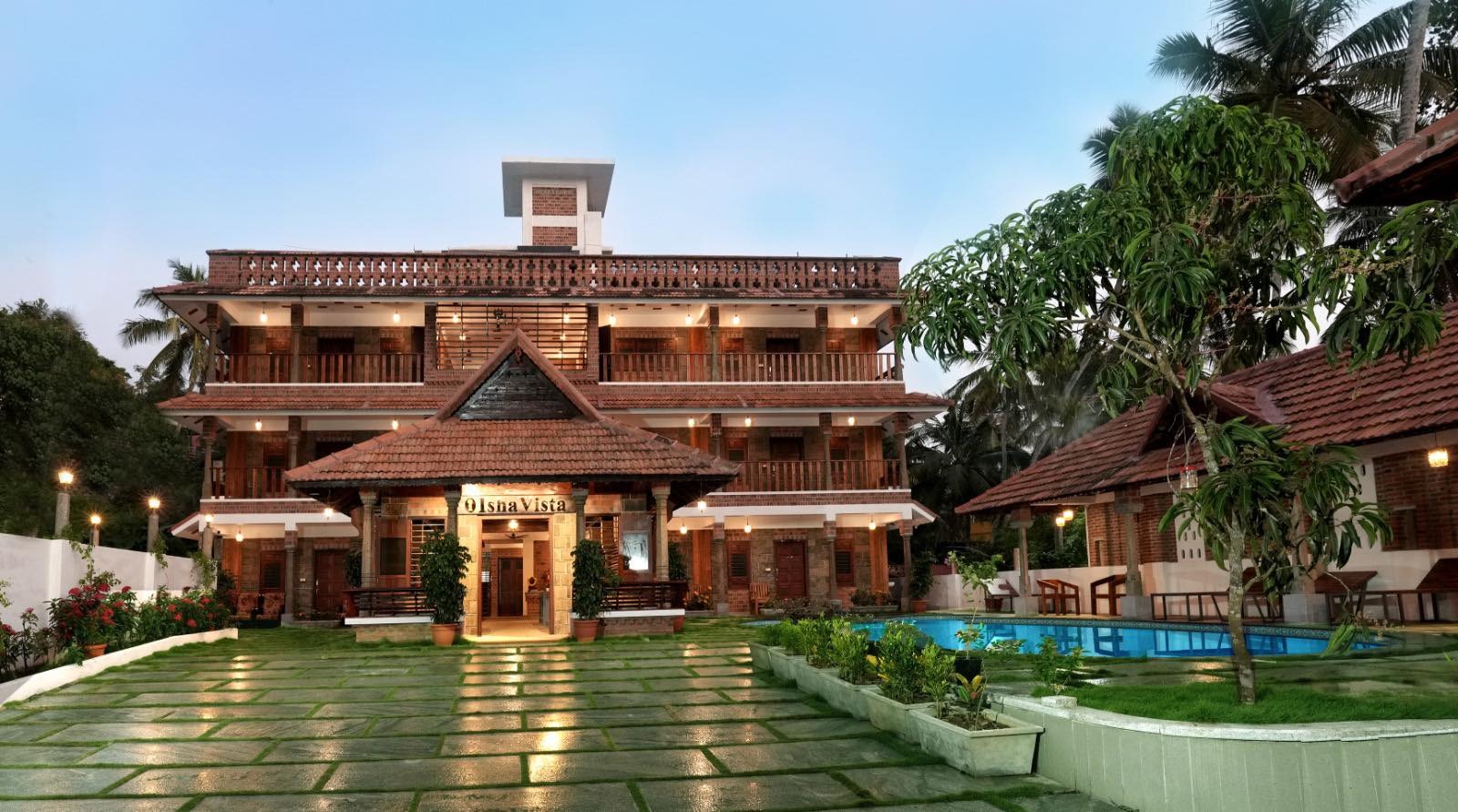 Isha Vista Heritage Resort