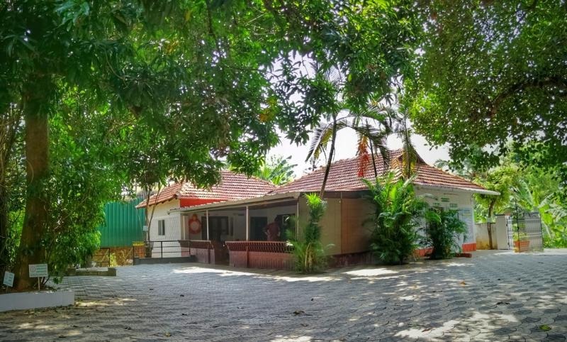 Sarathy Ayurvedic Hospital