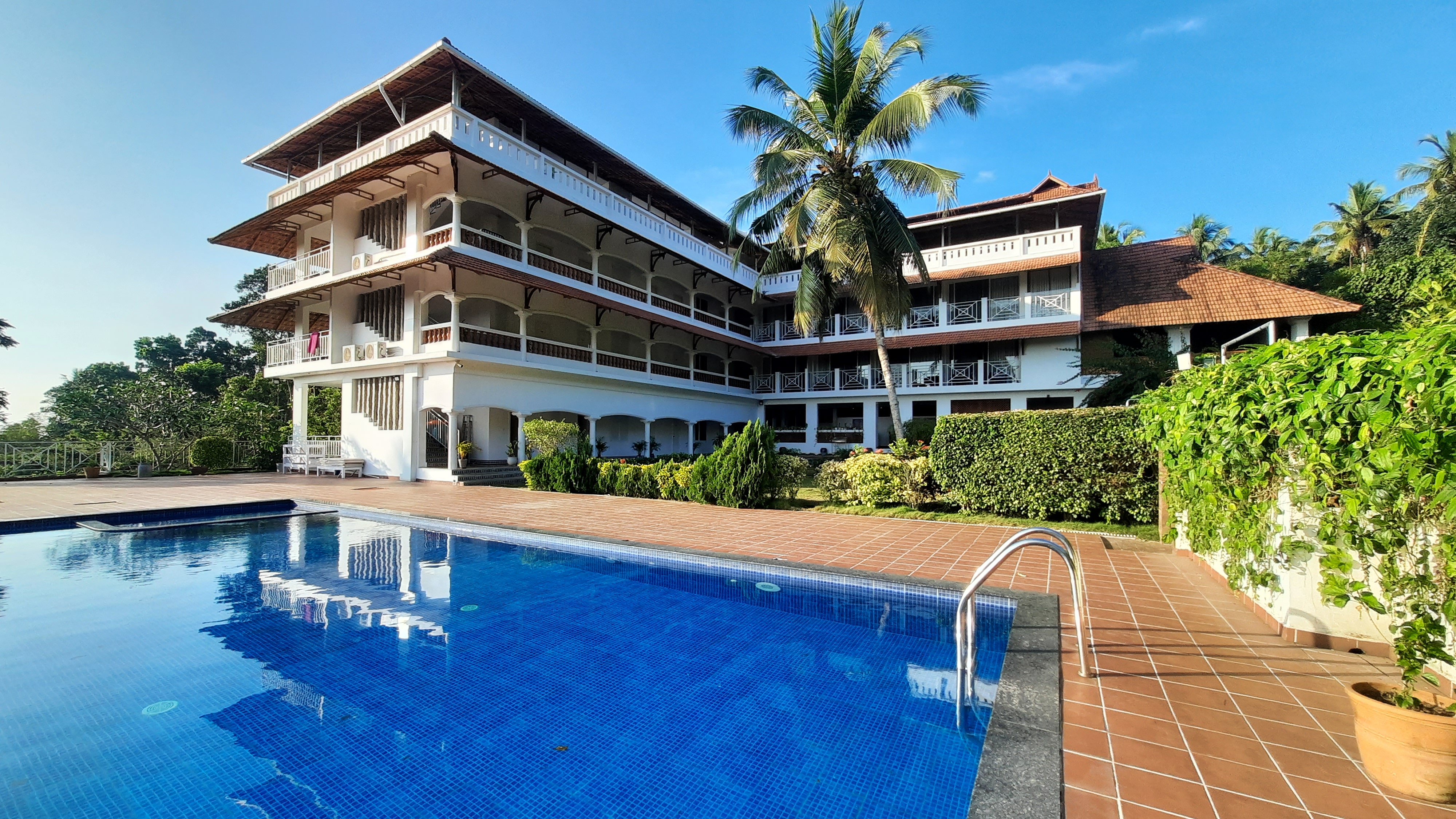 Aadisaktthi Ayurveda Village